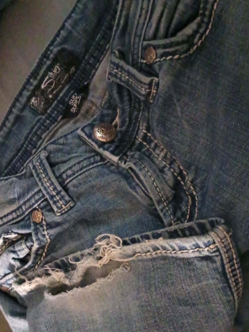 Silver Vintage Women's Blue Distressed Jeans